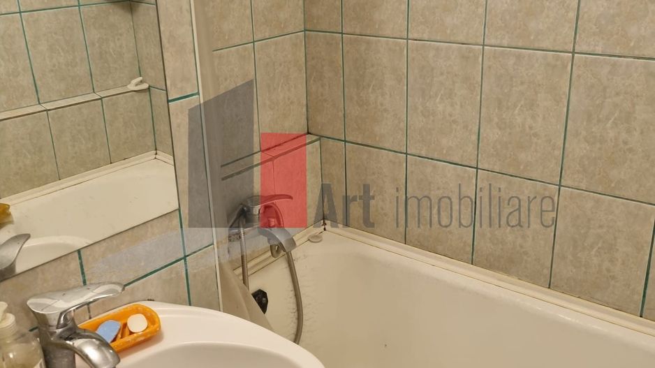 Garsoniera zona Decebal - 34 mp - Poză 5