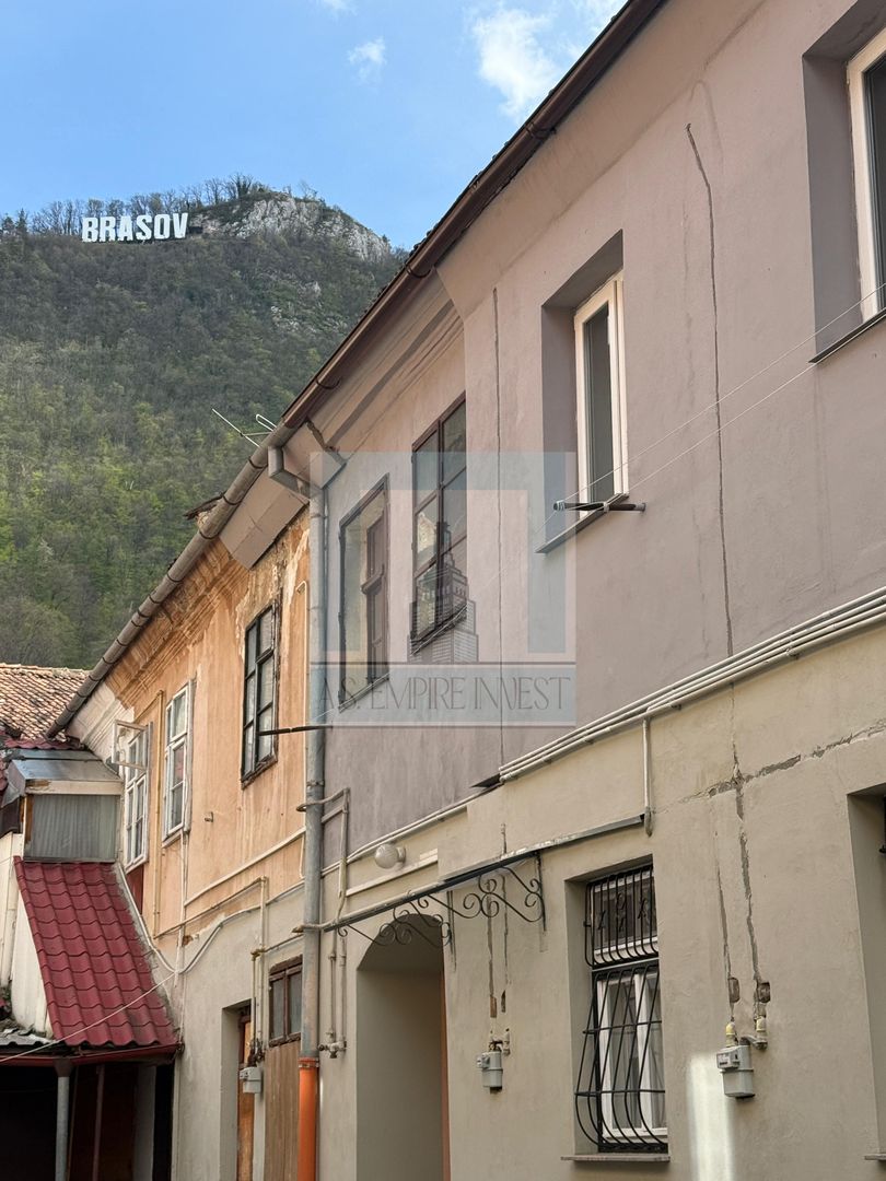 De vanzare garsoniera, in inima orasului Brasov - Poză 2