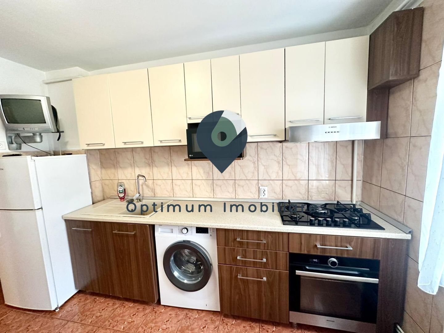 Apartament cu 2 camere, etaj 1, decomandat, de inchiriat in Zorilor ! - Poză 7