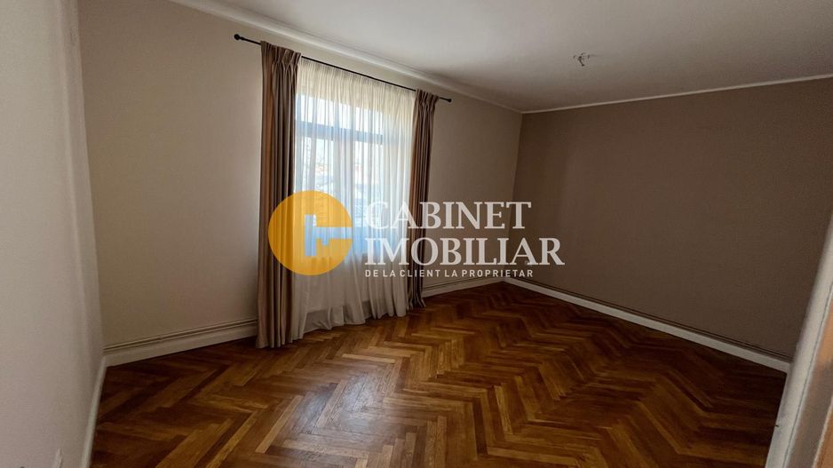 Sararie - 3 camere - Intabulat - Poză 7