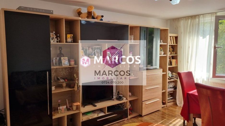 Apartament 2 camere decomandat, et.2, Central, ID 937 - Poză 1