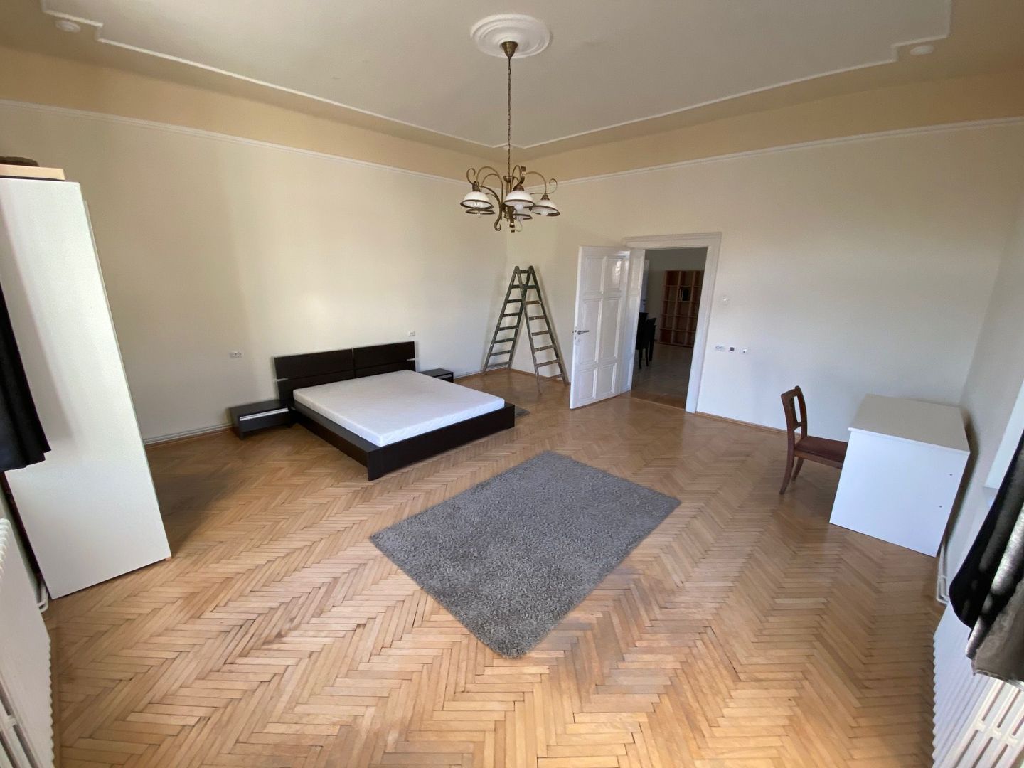 Apartament 3 rooms close to Medicina and Piata Libertatii - Poză 6