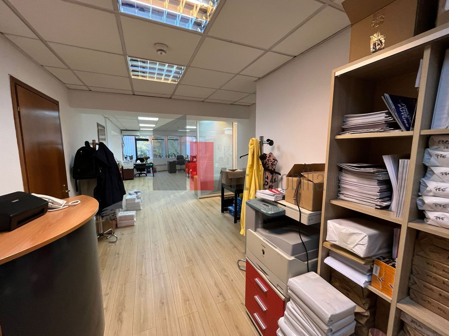 Spatiul "HOVY" in imobil exclusiv de birouri, 220 mp, 2 locuri parcare - Poză 3