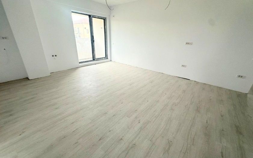 Apartament 2 camere Otopeni | parter înalt + terasă | include parcare - Poză 4