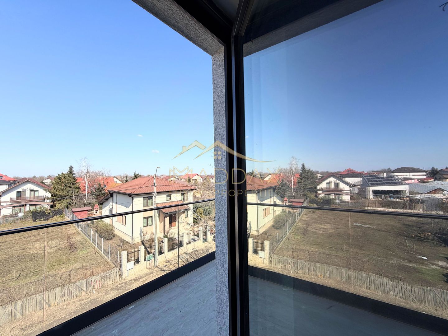 Vila moderna 6 camere // 190mp // teren 300mp // Tunari - Poză 29