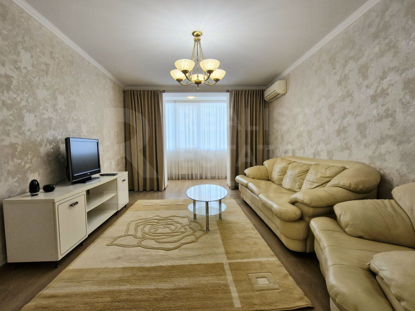 Chirie, apartament, 2 camere, bd. Decebal, Botanica - Poză 1