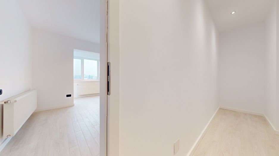 Apartament in vila zona centrala - Poză 11