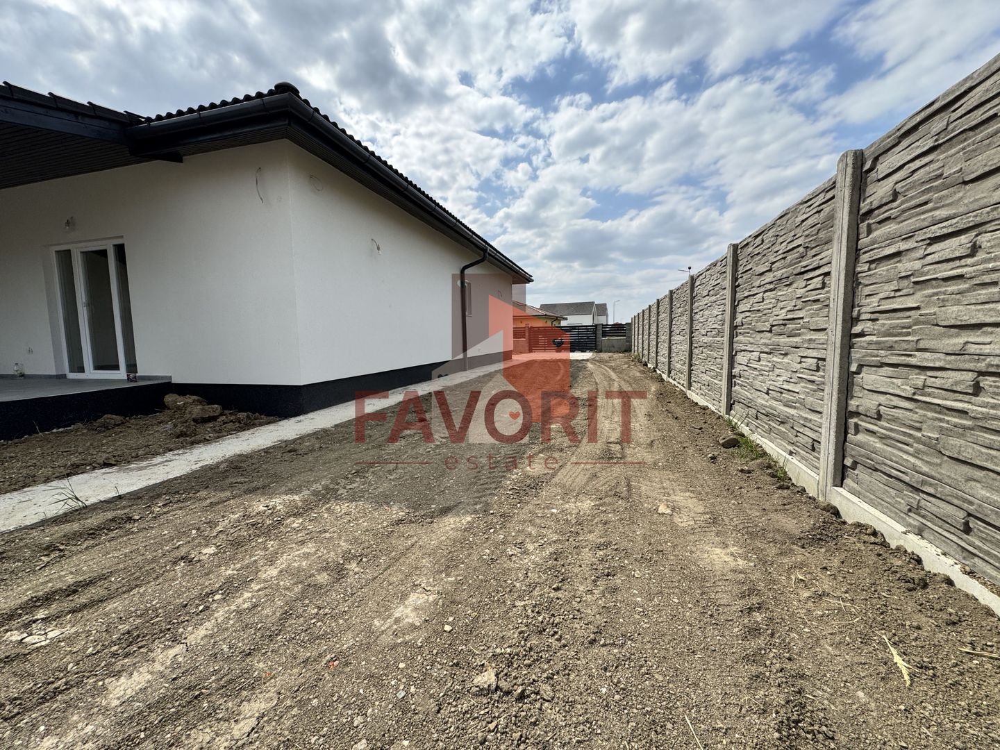 Casa Individuala in Mosnita | 3 dormitoare + 2 bai | Teren Generos - Poză 21