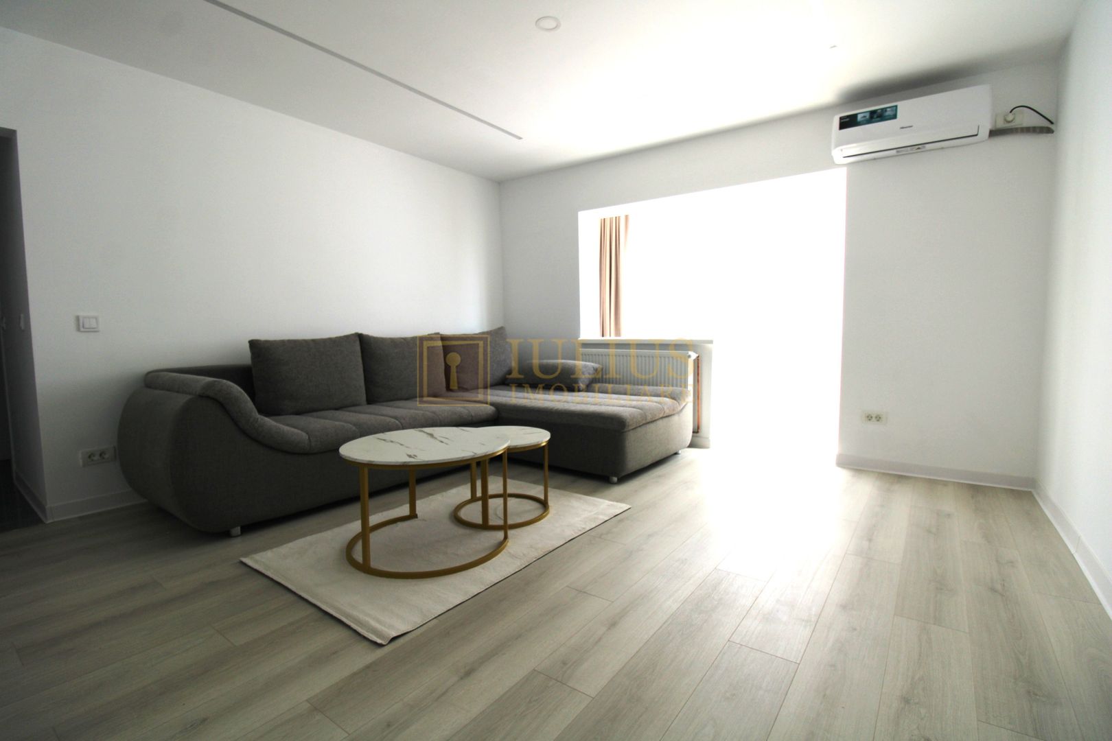 Apartament in Calea Sagului - Poză 1