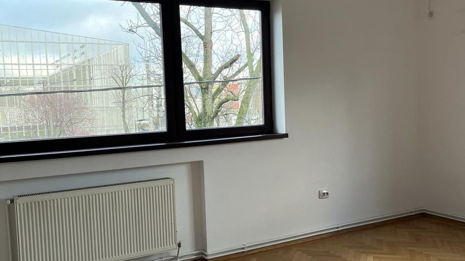 Apartament in vila 5 camere / zona Herastrau Nord - Biserica Cașin - Poză 16