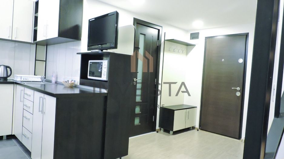 APARTAMENT CU 1 CAMERA+DORMITOR LA ETAJ - Poză 1