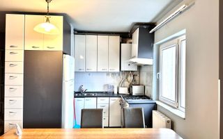 Apartament spatios 4 camere + parcare, pretabil ptr ERASMUS - Poză 4