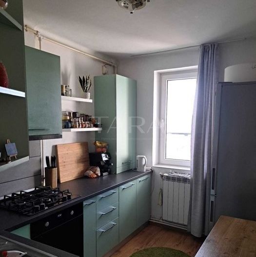 Apartament 2 camere, zonă centrală – ideal pentru locuit sau investiți - Poză 4