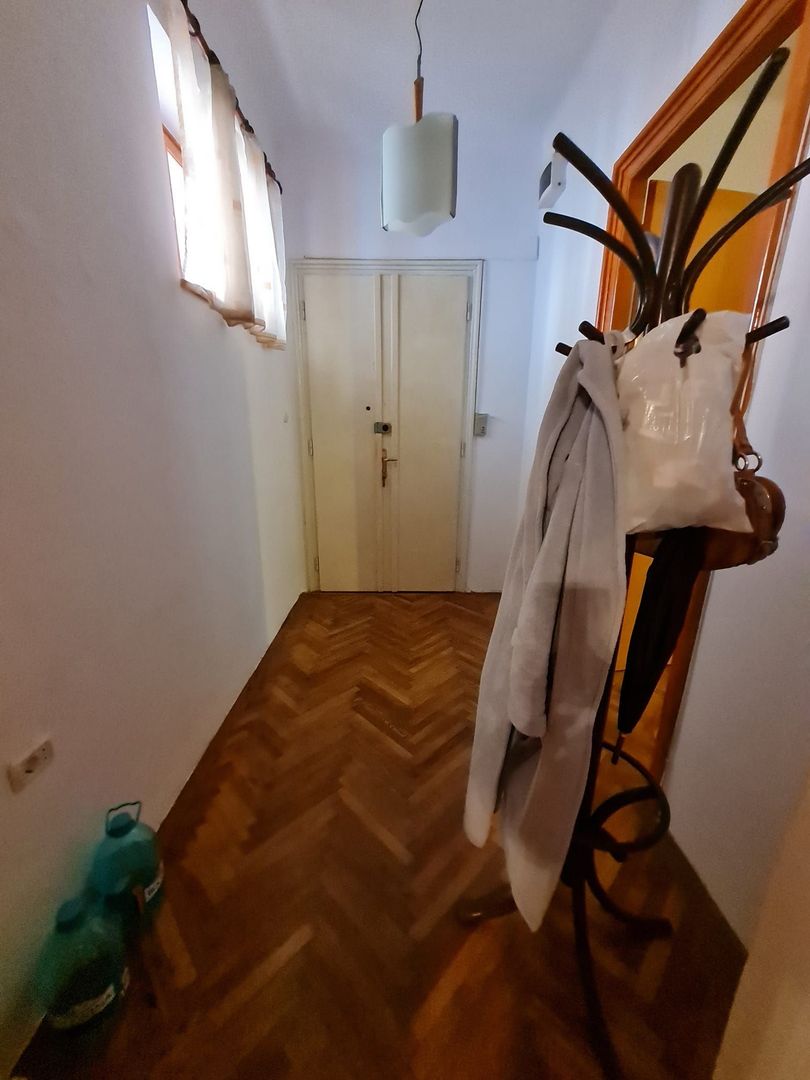 Apartament generos zona Piata 700 - Poză 13