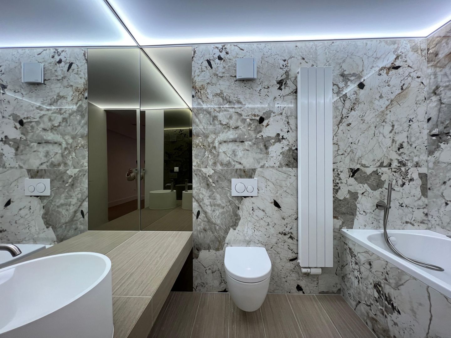 3 CAMERE LUX| 90 mp -Cortina 126| EROU IANCU NICOLAE - Poză 12