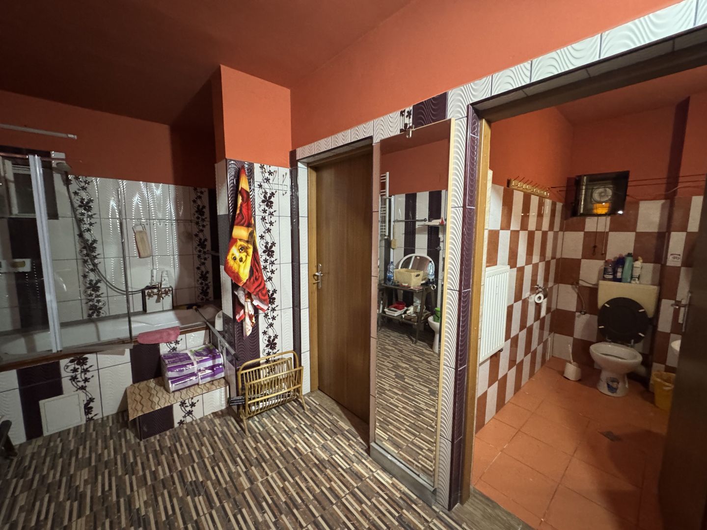 Casa Individuala Becicherecu Mic,P+E,8 Camere,6 Bai,Multiple Anexe - Poză 21