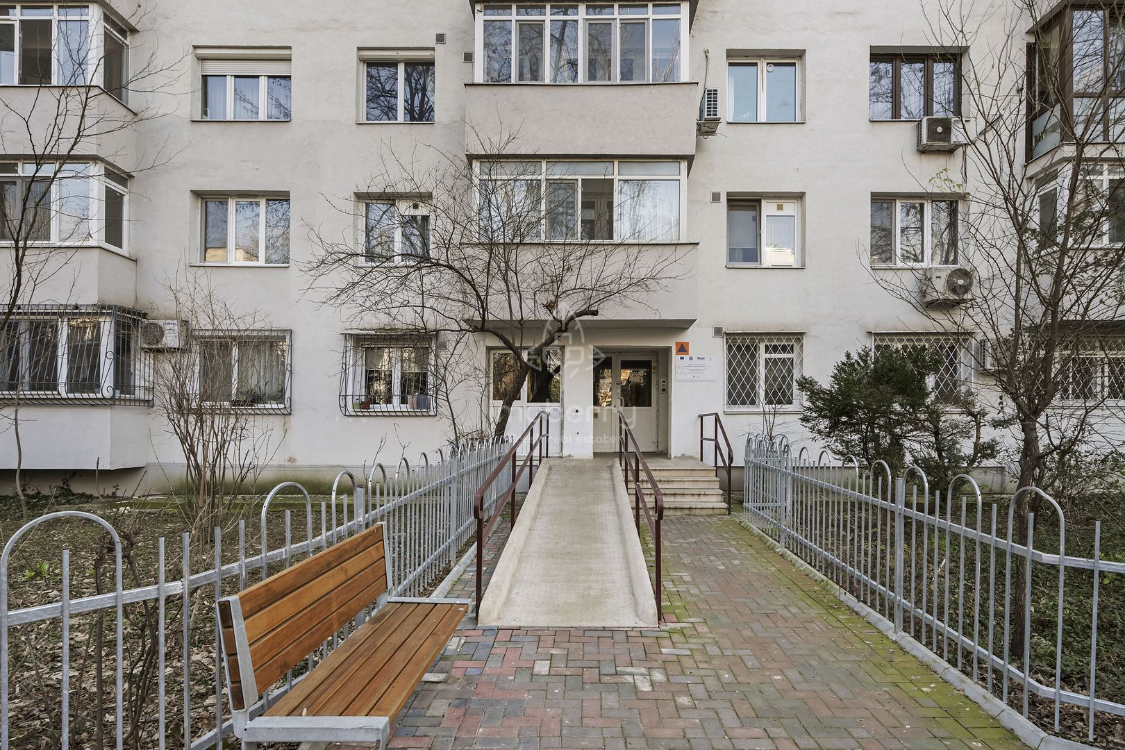 2 camere | Metrou | Parc | Decomandat | Mobilat & Utilat | Disponibil - Poză 17