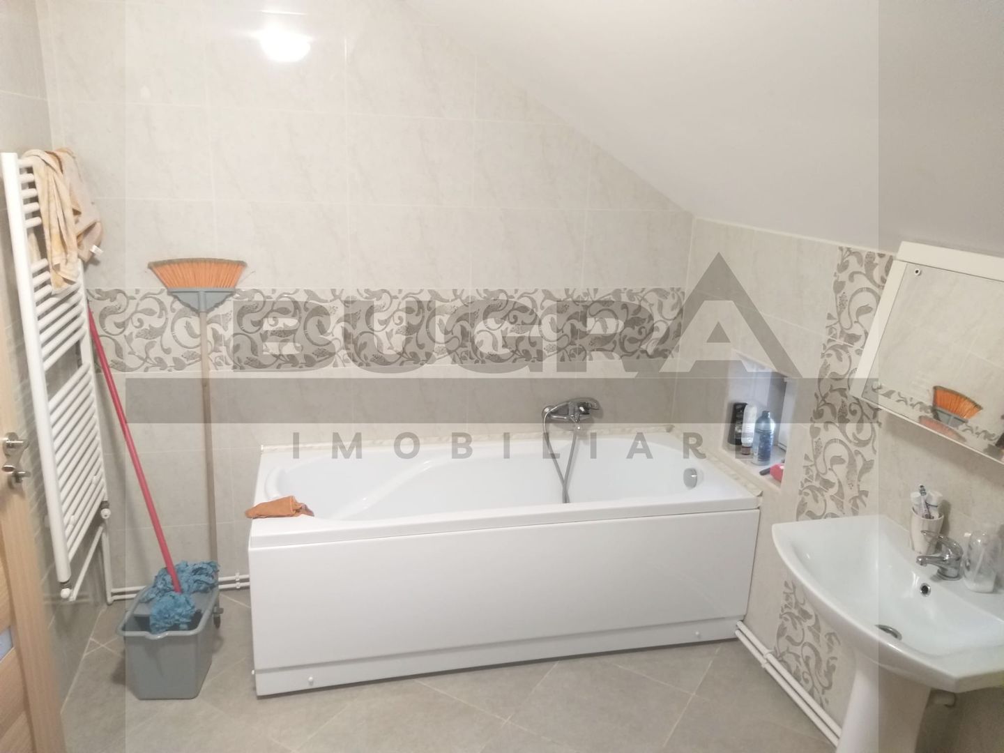 Casa individuala, 6 camere, 350 mp gradina, zona Autogara - Poză 7