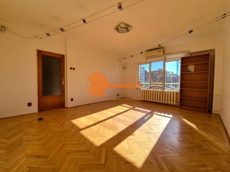 Garsonieră decomandată | Piața Muncii | 40 mp - Poză 2