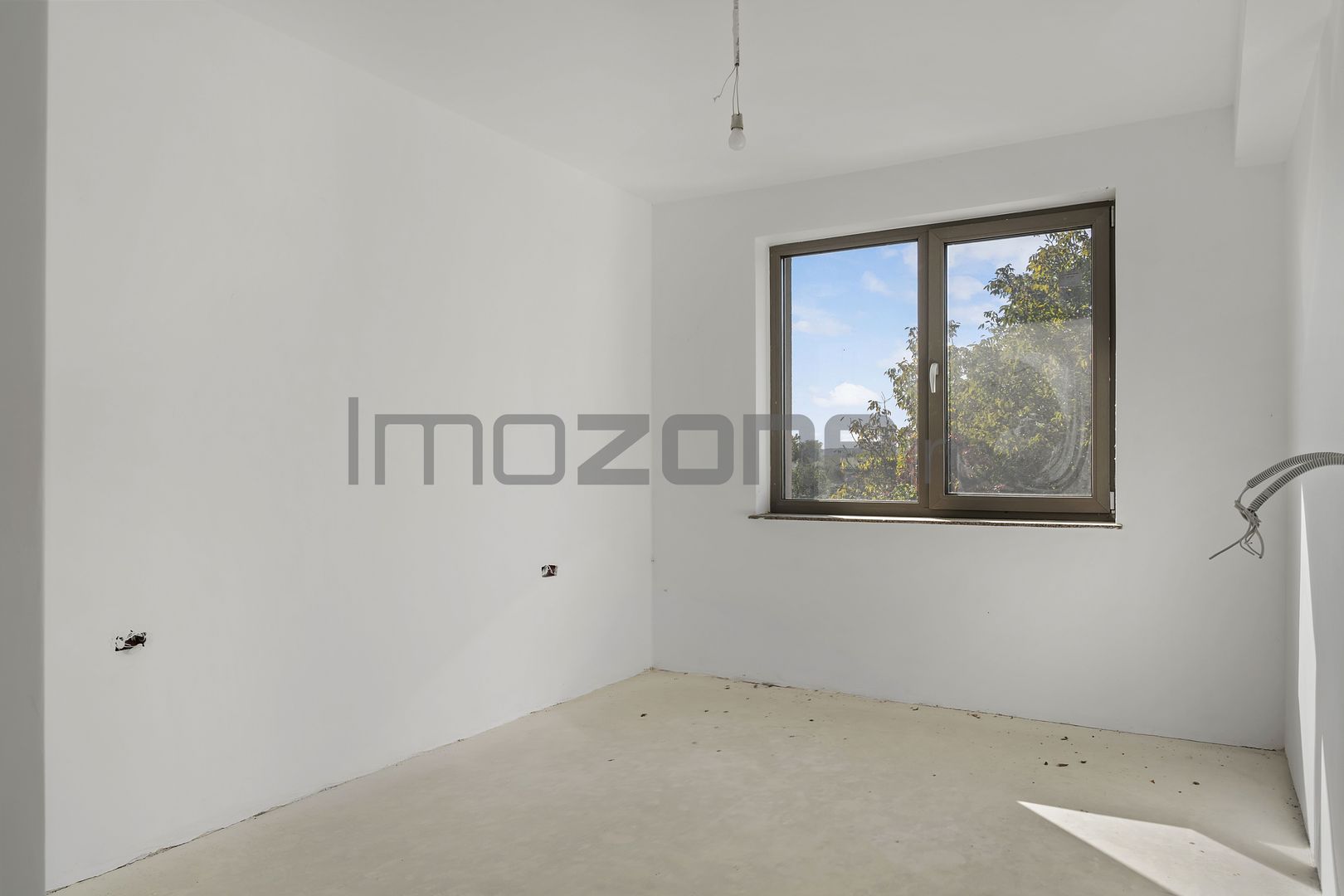 De Vanzare | Casa Spatioasa | Curte Generoasa | Finisaje la alegere | 142 mp - Poză 24