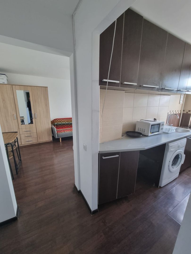 Apartament 2 camere Prelungirea Ghencea la 10 minute de metrou - Poză 3