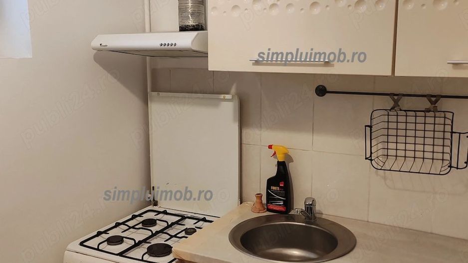 Apartament  Zona Metrou - Poză 5