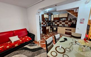 Apartament 3 camere, cu scara interioara, et.2, zona Kaufland Cetate - Poză 4