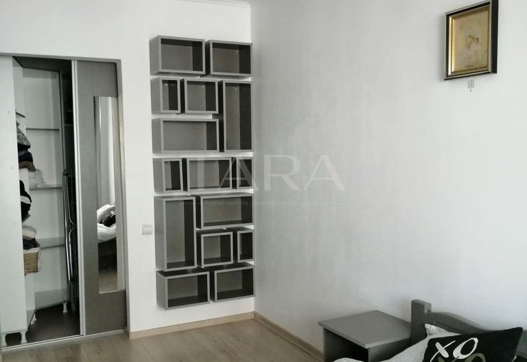 Apartament 2 camere, Baciu, 44 mp, balcon, parcare, ideal investitie. - Poză 2