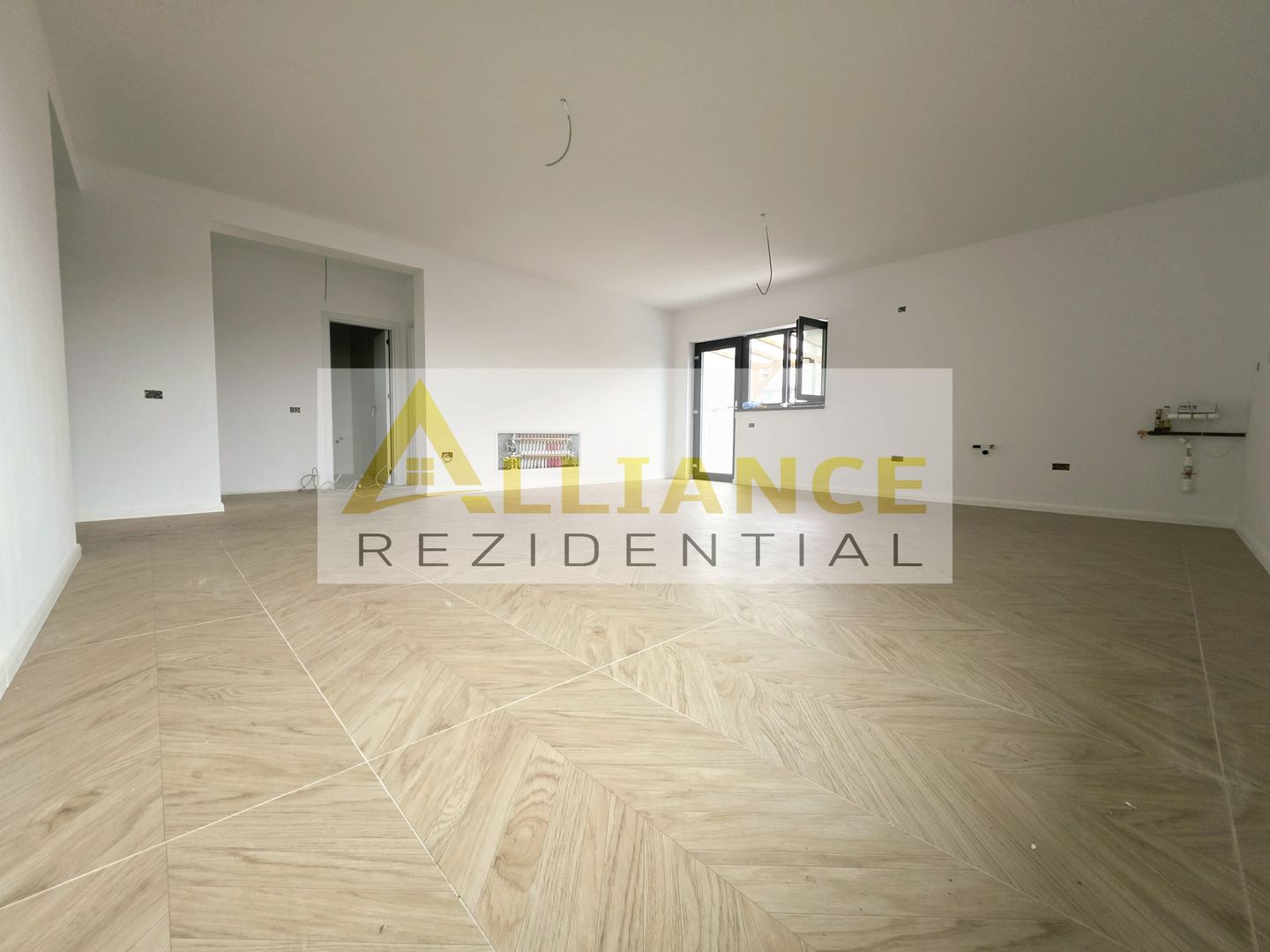Casa 4 Camere | Gata de mutare | Zona liniștită - Poză 8