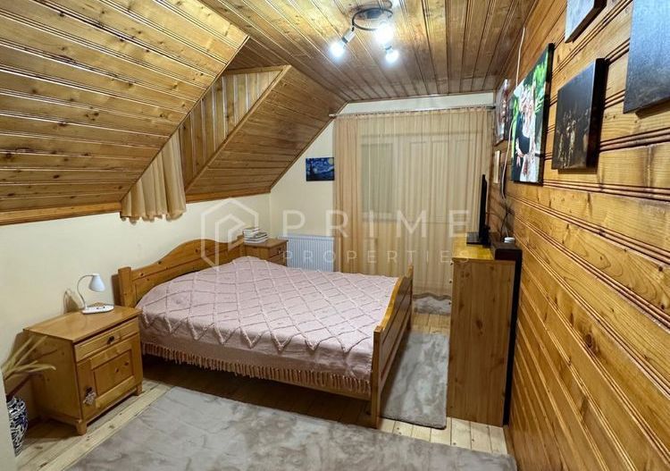 Casă spațioasă de vânzare – Corunca, zona Vatman - Poză 5