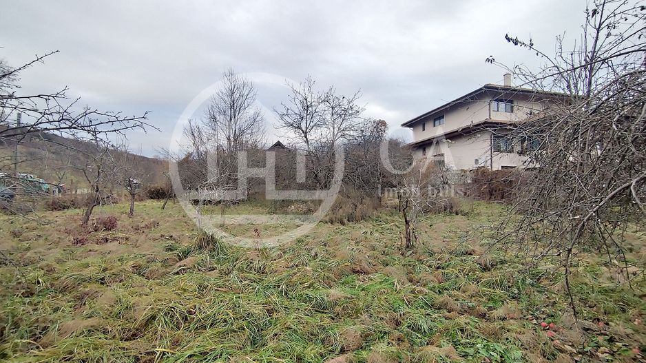 Teren intravilan de vanzare pe strada Adevarului, Oradea - Poză 1