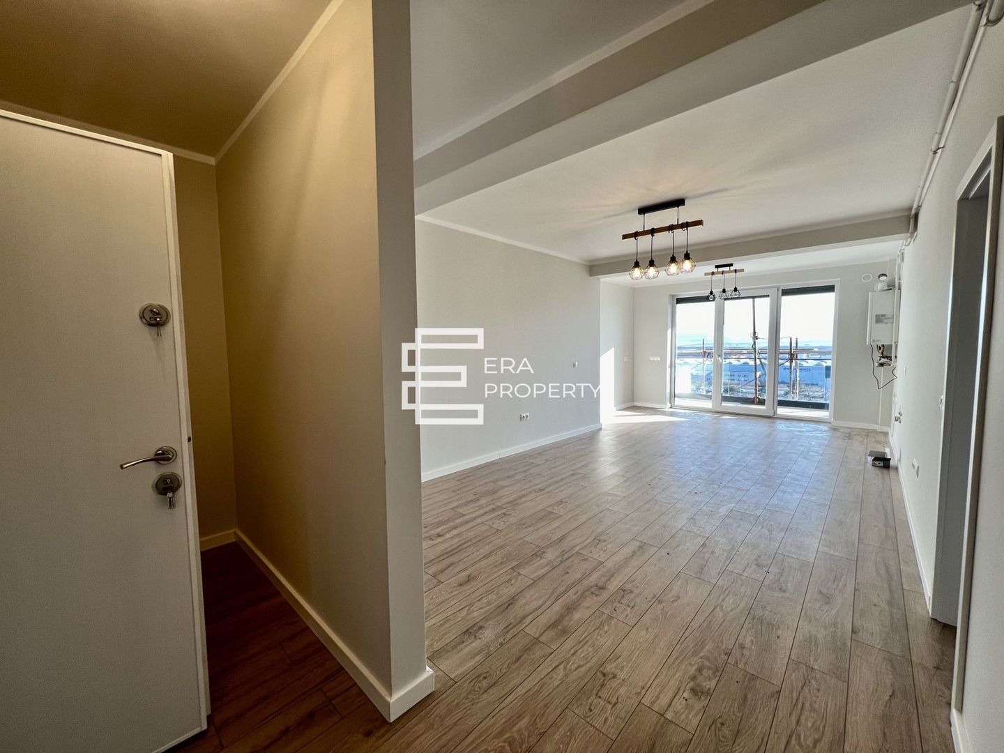 Apartament 2 camere - etaj 1- la cheie -zona Industriala Vest, Sibiu - Poză 2