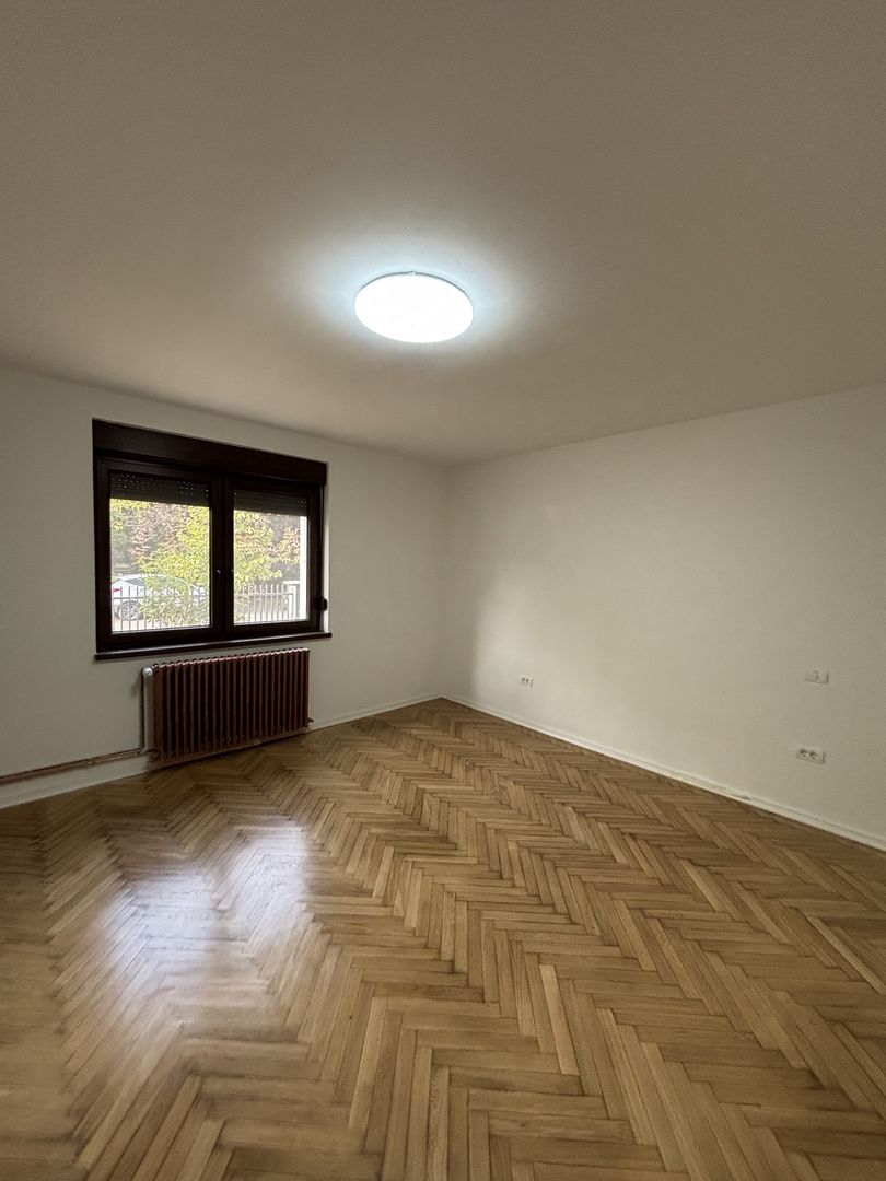 Apartament generos la casa,zona Bogdanestilor - Poză 5