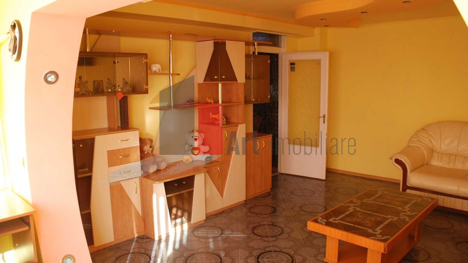 Închiriere apartament 3 camere Olteniței-Piața Sudului - Poză 6