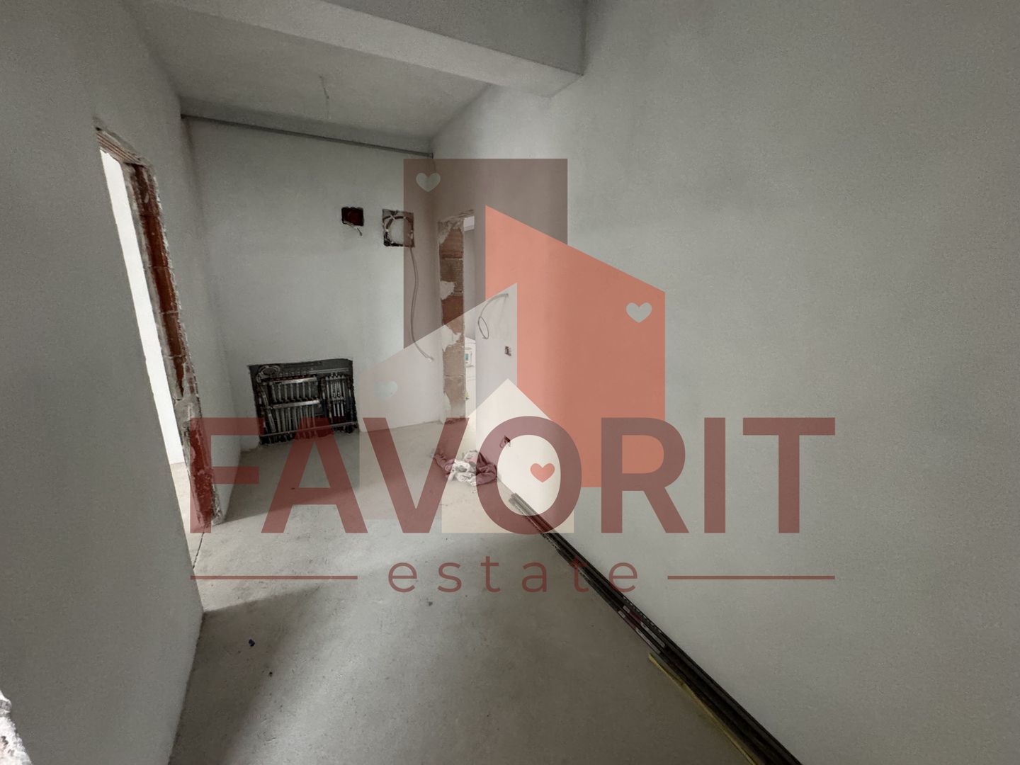 Apartament cu 4 camere pe 2 nivele. 108 mp utili. 2 locuri de parcare - Poză 5