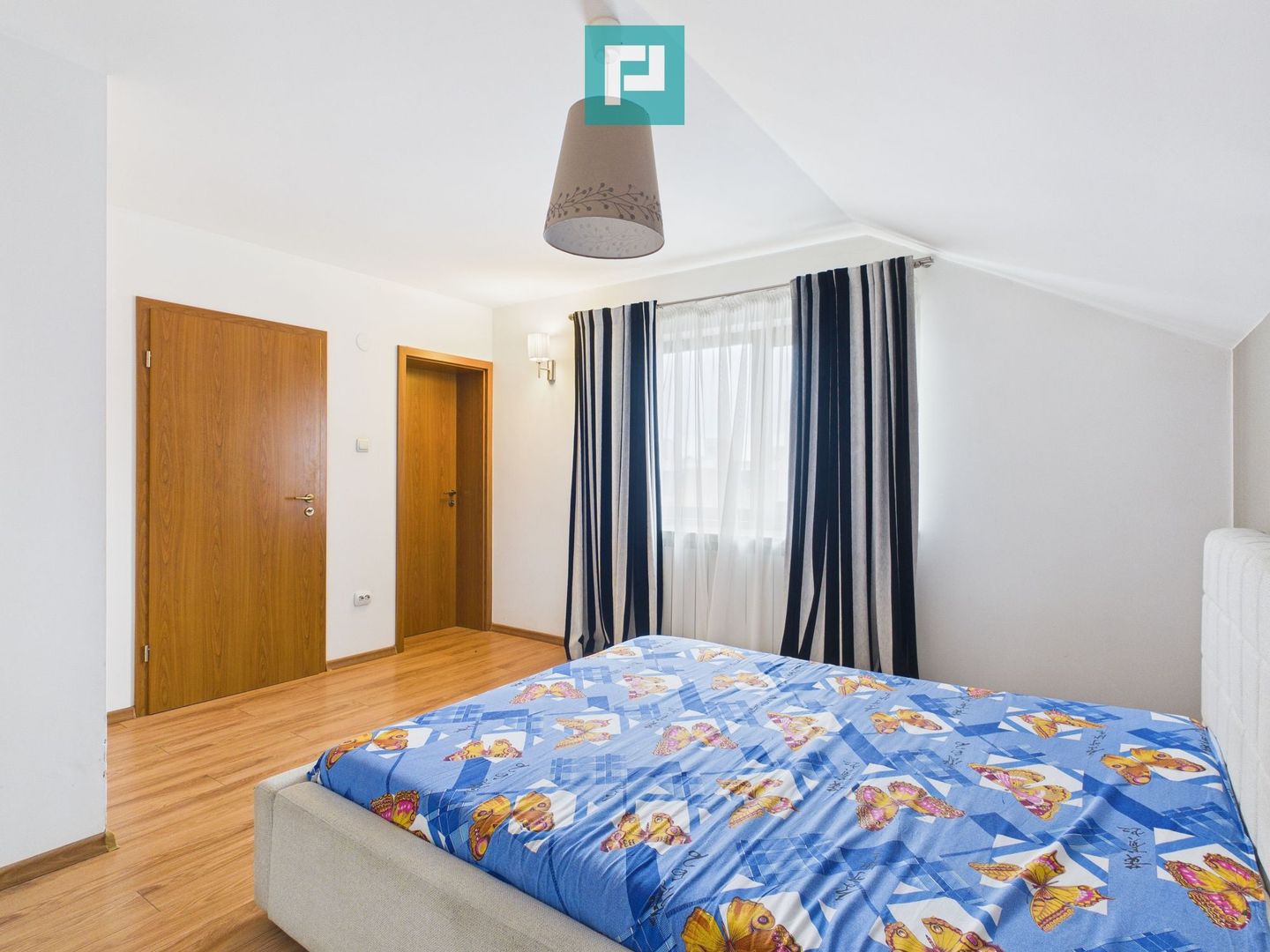 Vila moderna 5 camere Mosnita Noua - Poză 37