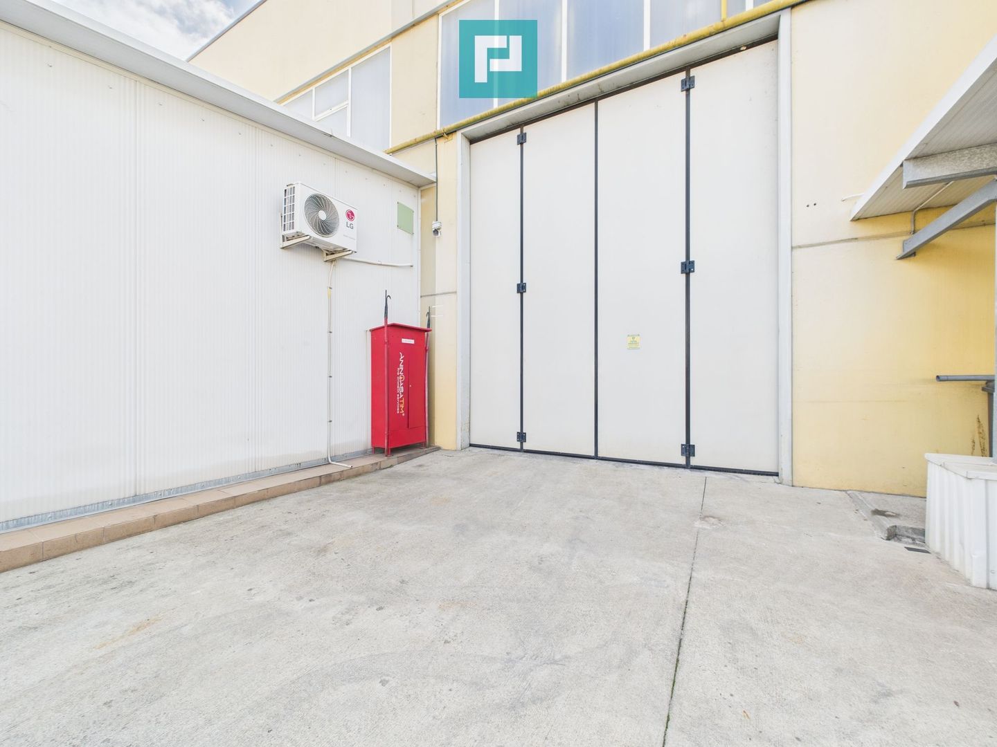 Hală industrială modernă, Șagului - Poză 16