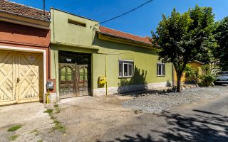 REZERVAT!Apartament 2 camere spatios la casa individuala zona centrala - Poză 11