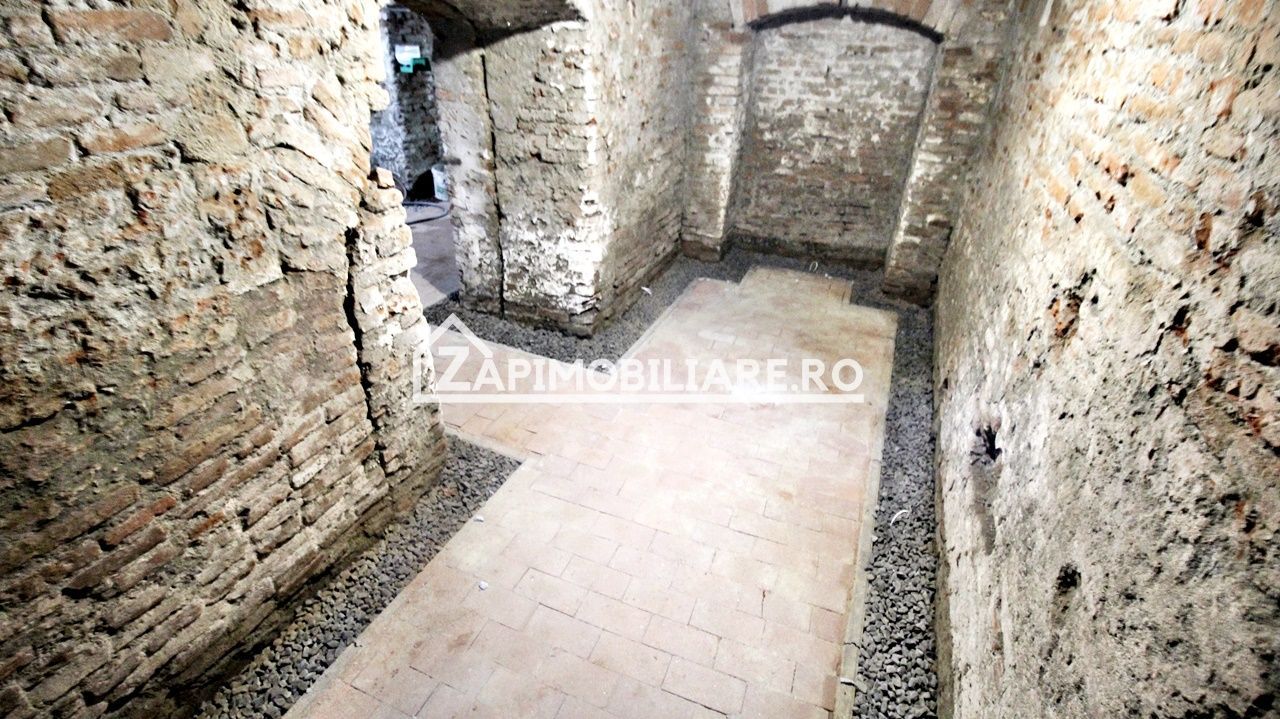 Spatiu Comercial 100 mp.zona Centrală - Poză 4