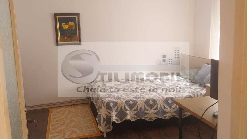 Apartament la casa, curte proprie, , Podul de Fier - Poză 4