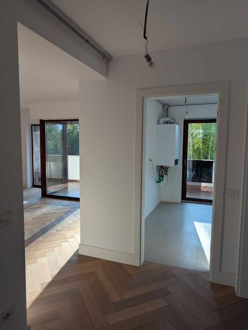 Extraordinar Apartament 2 Camere Baneasa - Poză 9