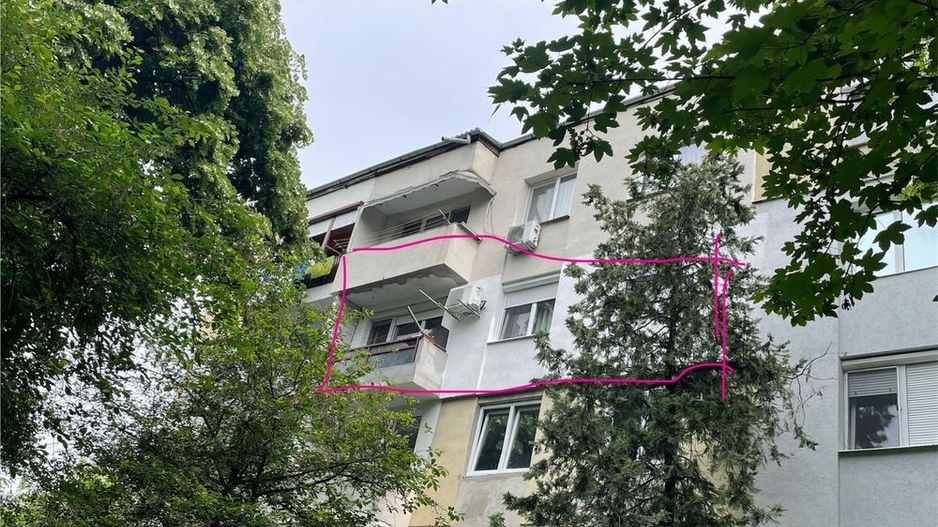 BRASADAS vinde ap 3 cam Carpati 1 la etajul 3/4. - Poză 1