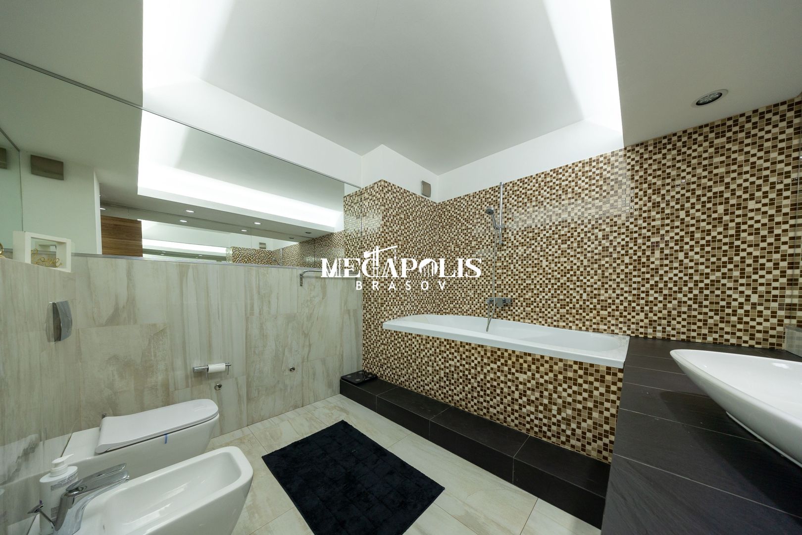 Segment Lux | Apartament 140 mp | Curte 200 mp | 2 Parcări - Poză 22
