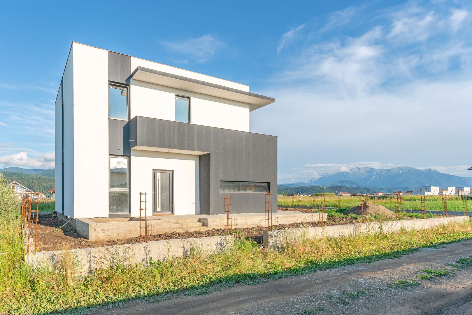 Casa individuala moderna in Cristian | Comision 0% - Poză 14