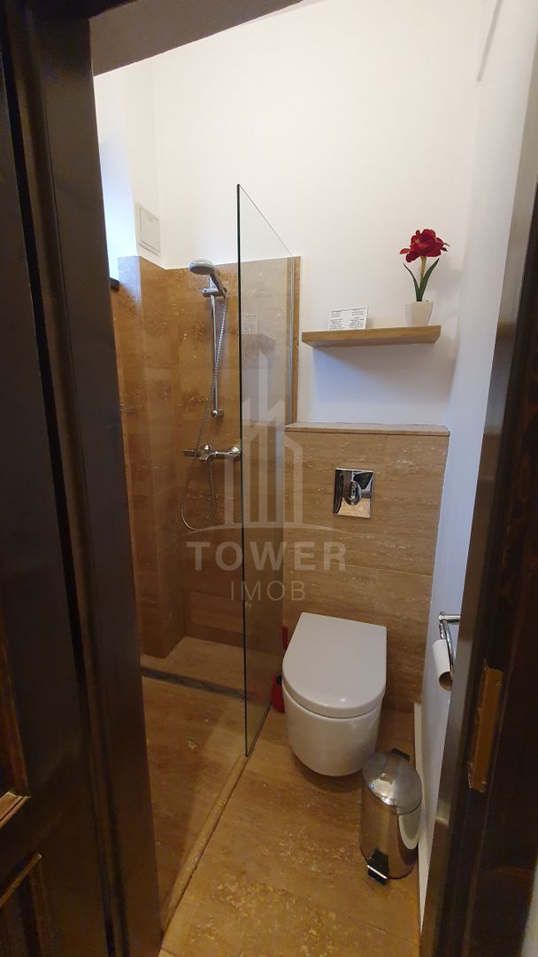 Apartament de vanzare în centrul istoric al orașului . - Poză 13