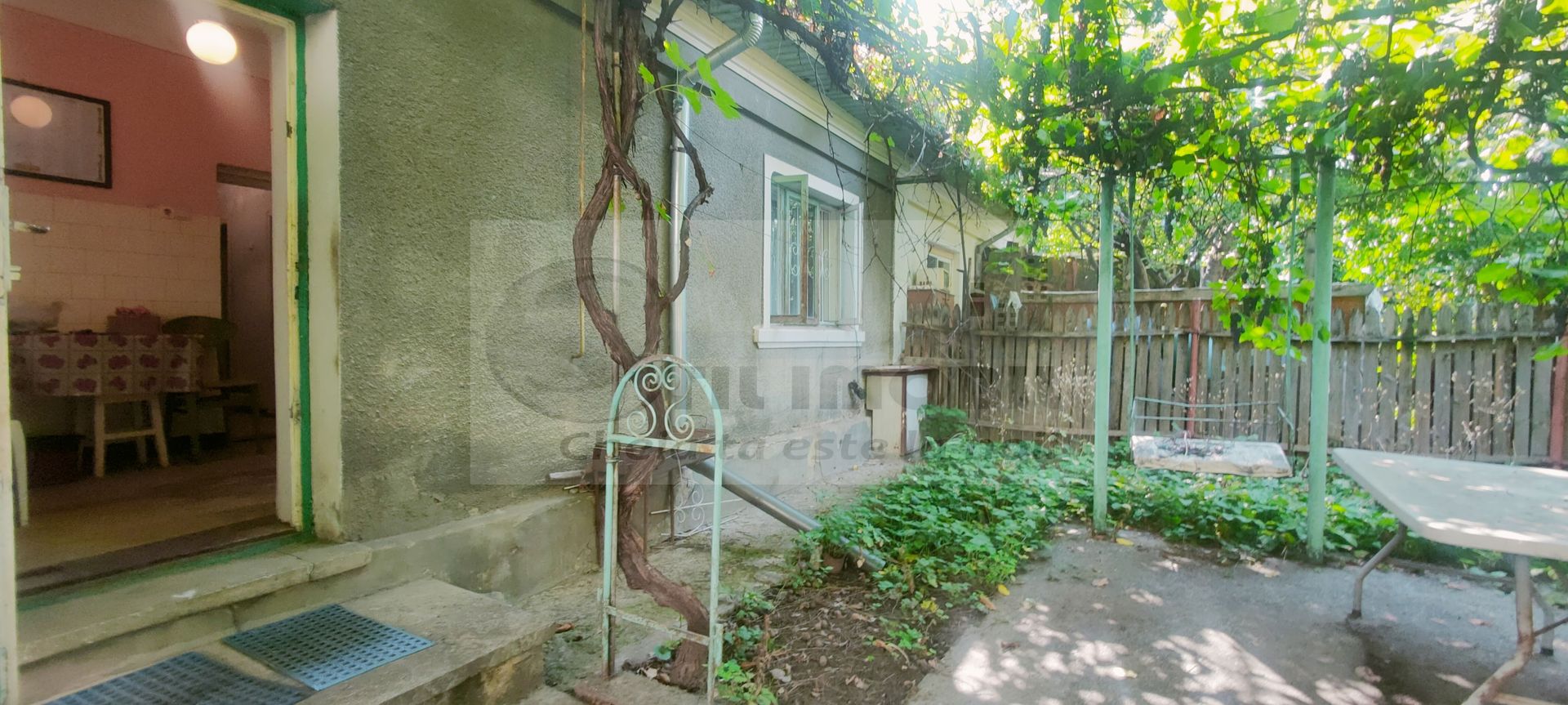 GARA CENTRU PIATA UNIRII TEREN 377 MP CU CASA -300,000 € - Poză 1