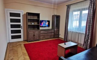 Apartament de 2 camere renovat in Tractorul - 2 locuri de parcare - Poză 3