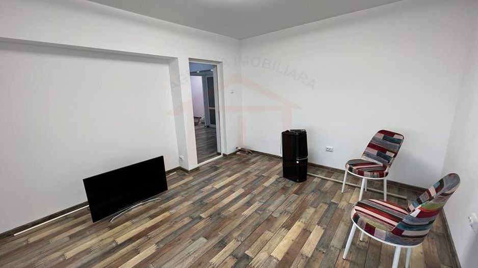 Inchiriem apartament cu 3 camere in centrul orasului, pret 500 euro - Poză 20