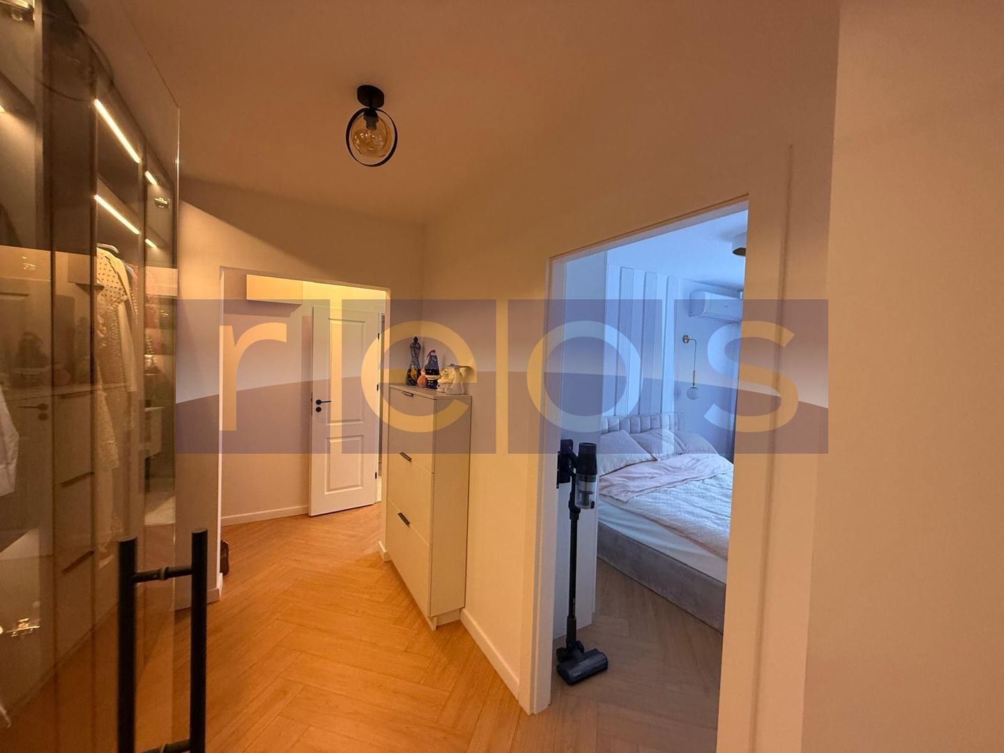 APARTAMAMENT 2 CAMERE LUX | TITAN |  SECTOR 3 | - Poză 4