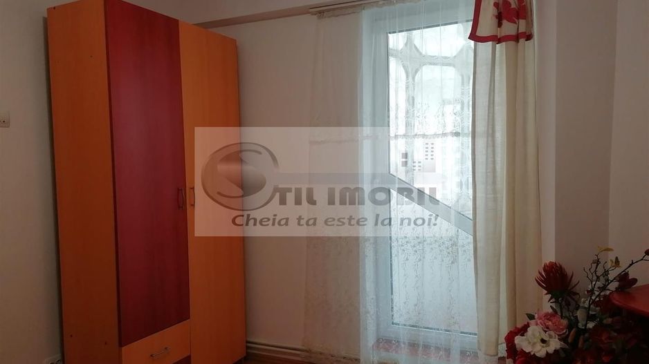 Apartament 4 camere - Zona Rond Vechi - Cug - 650 Euro - Poză 4